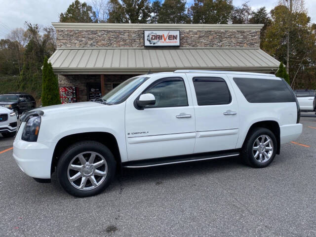 2008 GMC Yukon XL for sale at Driven Pre-Owned in Lenoir, NC