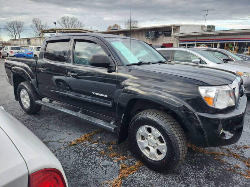 2011 Toyota Tacoma PreRunner photo 3