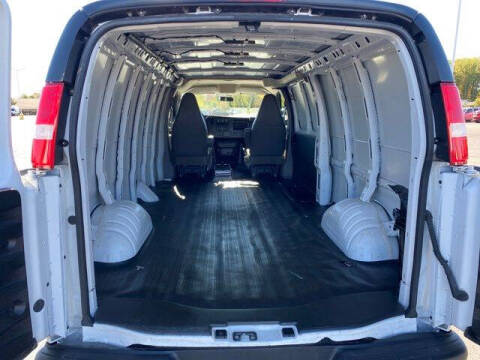 2024 Chevrolet Express 2500