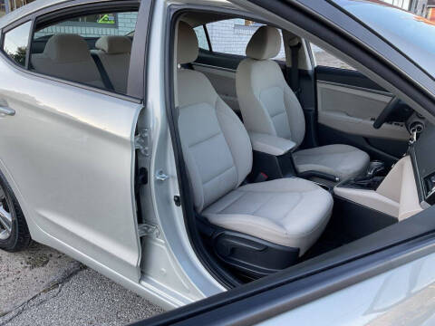 2018 Hyundai Elantra