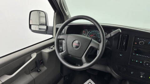 2024 GMC Savana 2500