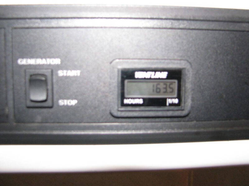 2003 Ford E-Series E-450 SD