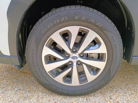 2023 Subaru Outback Premium