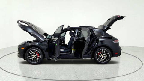 2024 Porsche Macan S
