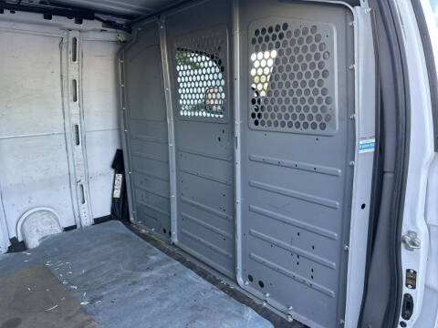 2018 Chevrolet Express 2500