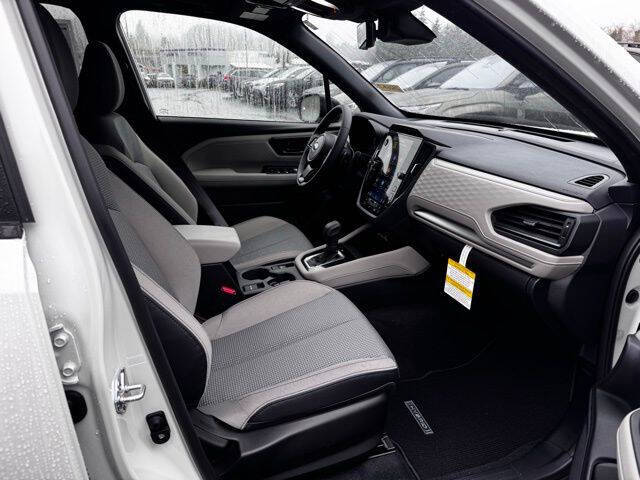 2025 Subaru Forester Premium Hybrid