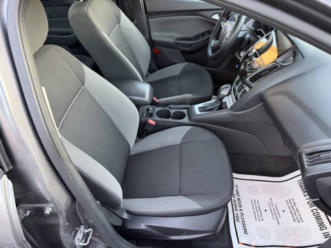 2014 Ford Focus SE