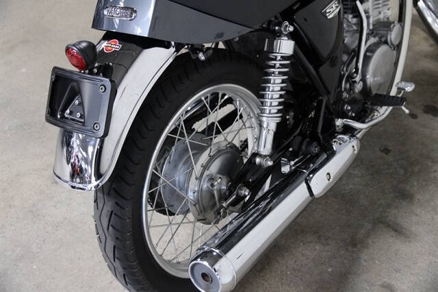 2015 Yamaha SR400