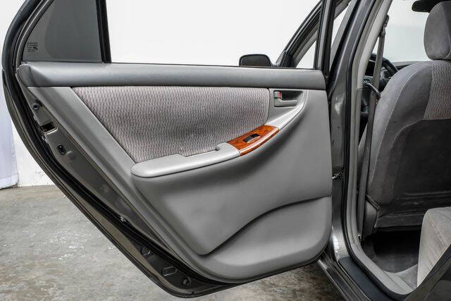 2006 Toyota Corolla LE