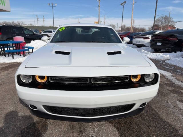 2019 Dodge Challenger SXT