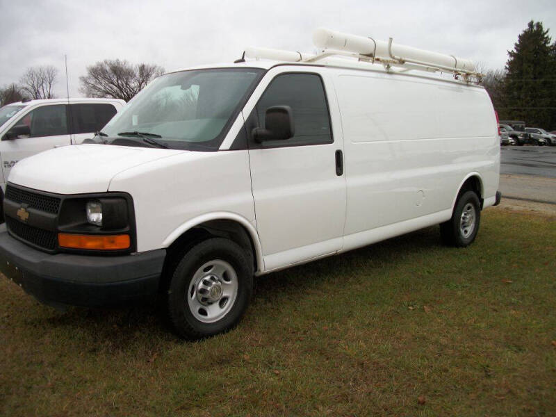 2013 Chevrolet Express Cargo Work Van's photo
