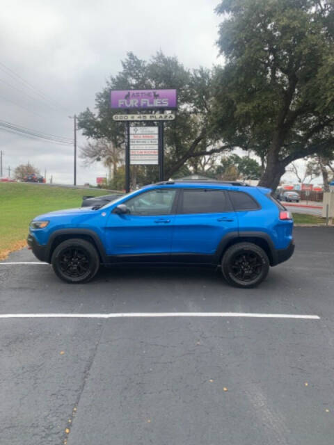 2019 Jeep Cherokee for sale at AUSTIN PREMIER AUTO in Austin, TX