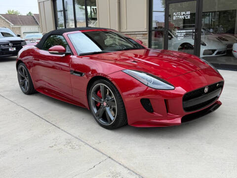 2016 Jaguar F-TYPE R