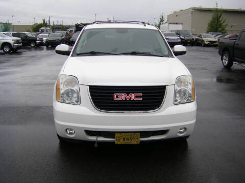 2011 GMC Yukon XL SLE