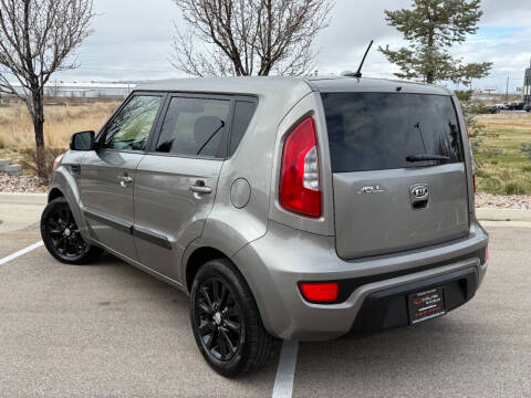 2012 Kia Soul +