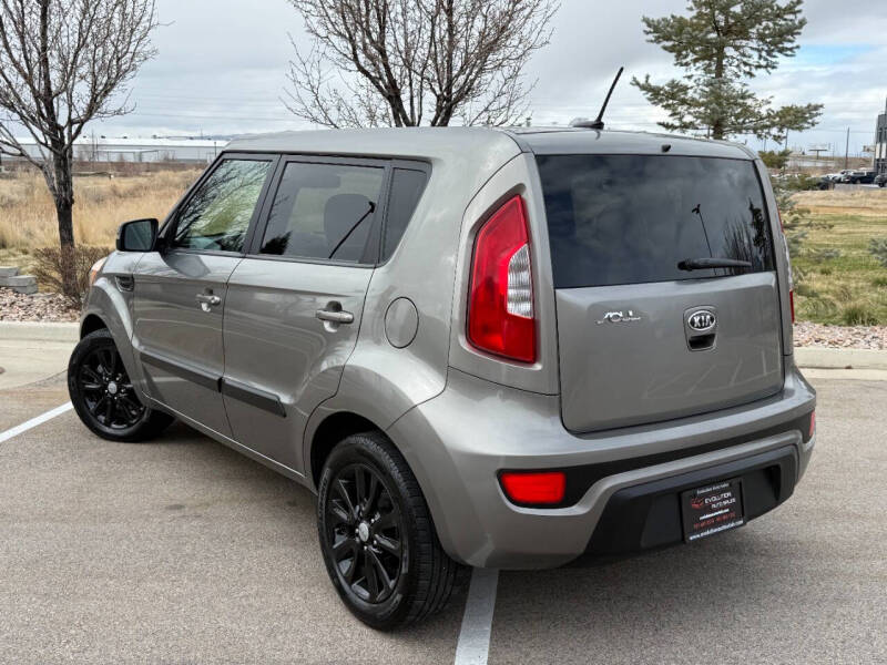 2012 Kia Soul +