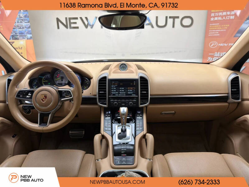 2016 Porsche Cayenne S E-Hybrid