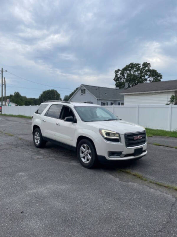 2013 GMC Acadia SLE-2