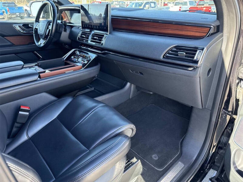2024 Lincoln Navigator L Premiere