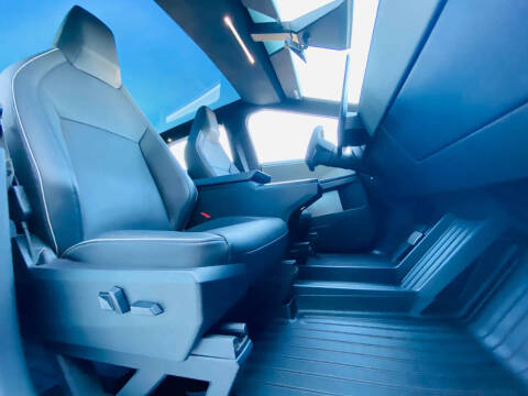 2024 Tesla Cybertruck