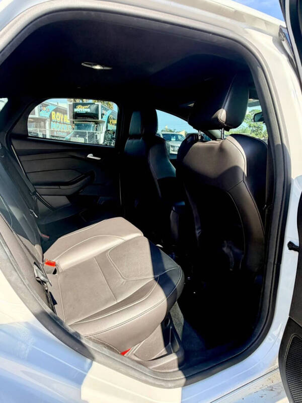 2018 Ford Focus ST