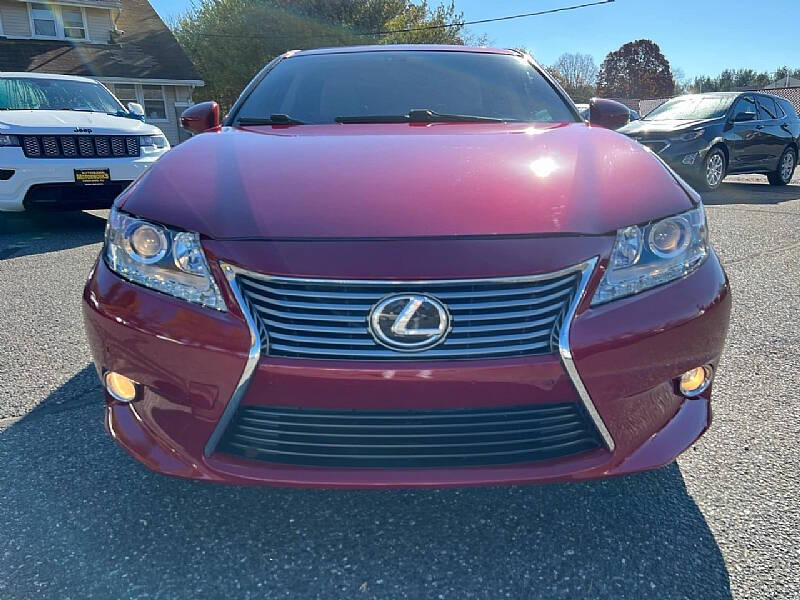 2014 Lexus ES 350 photo 2