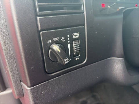 2004 Dodge Dakota Sport