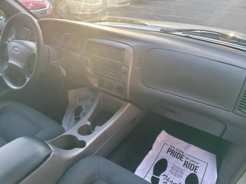 2002 Ford Explorer Sport Trac Value