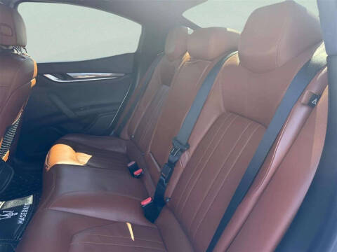 2017 Maserati Ghibli