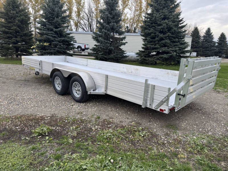 2025 Aluma 8122TA SR