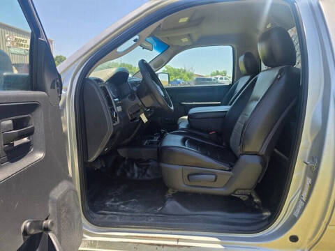 2012 RAM 2500 ST