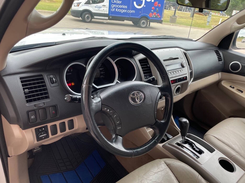 2007 Toyota Tacoma for sale at BANKERS AUTOS in Denton, TX