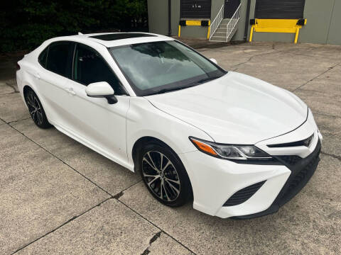 2019 Toyota Camry for sale at Legacy Motor Sales in Norcross GA