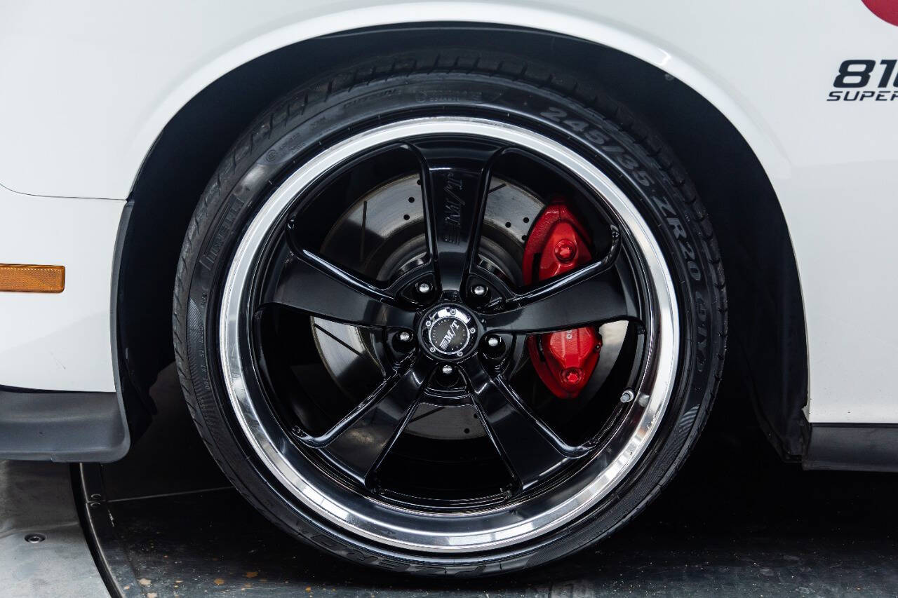 2012 Dodge Challenger 14