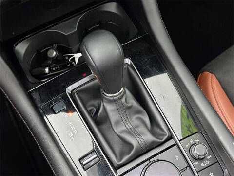 2024 Mazda Mazda3 Hatchback 2.5 Carbon Turbo