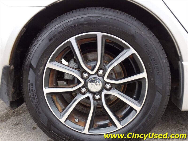 2017 Mitsubishi Lancer ES