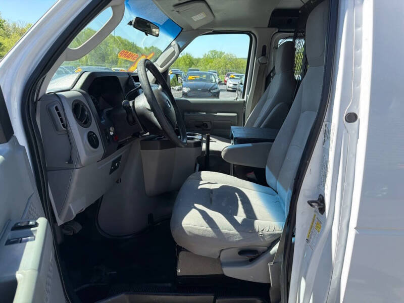2012 Ford E-Series E-150