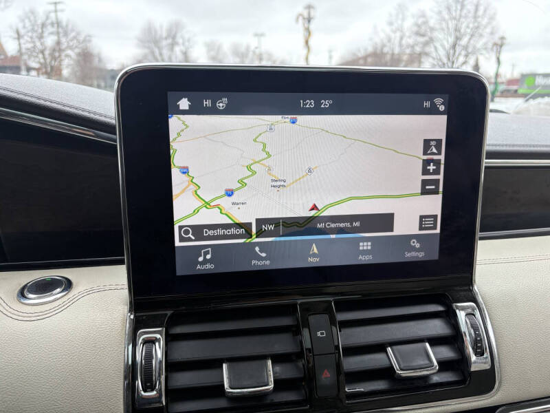 2018 Lincoln Navigator Select