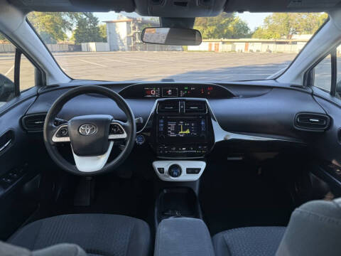 2017 Toyota Prius Two