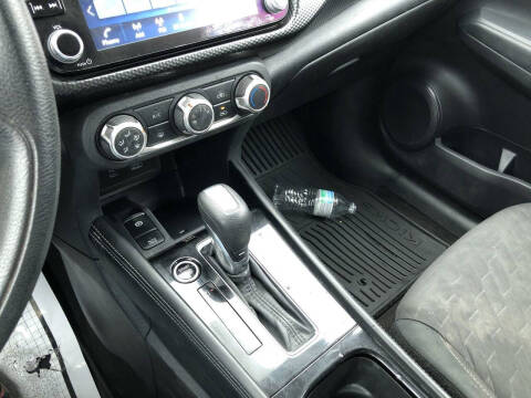 2023 Nissan Kicks SV