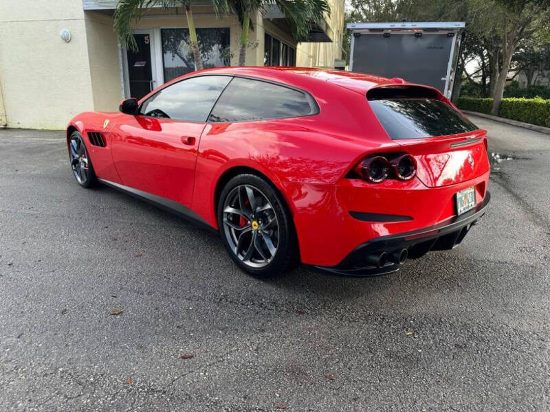 2019 Ferrari GTC4Lusso T