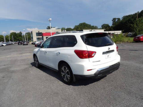 2017 Nissan Pathfinder S
