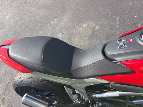 2016 Ducati Hypermotard 939