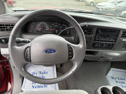 2004 Ford Excursion XLT