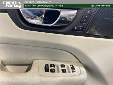 2019 Volvo XC60 T6 Momentum