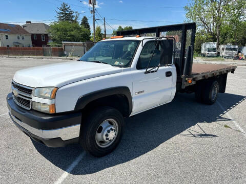 2007 Chevrolet Silverado 3500 CC Classic for sale at On The Circuit Cars & Trucks in York PA