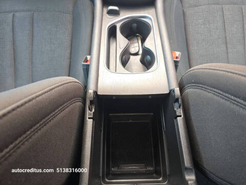 2017 Chrysler 200 LX