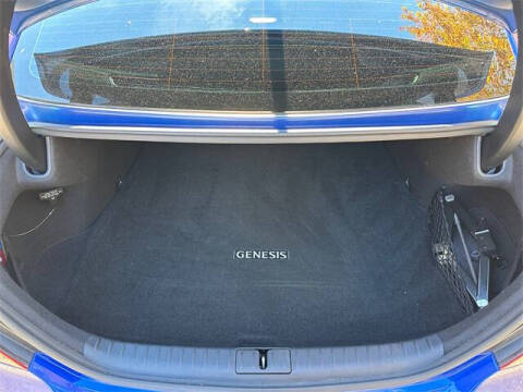 2022 Genesis G70