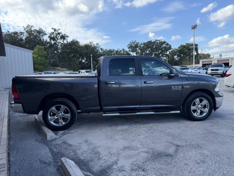 2018 RAM 1500 SLT