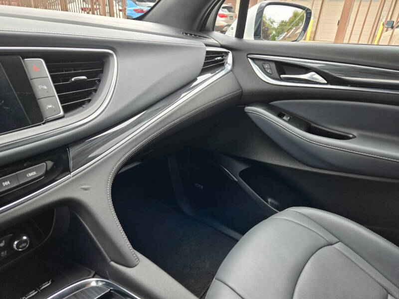 2024 Buick Enclave Premium